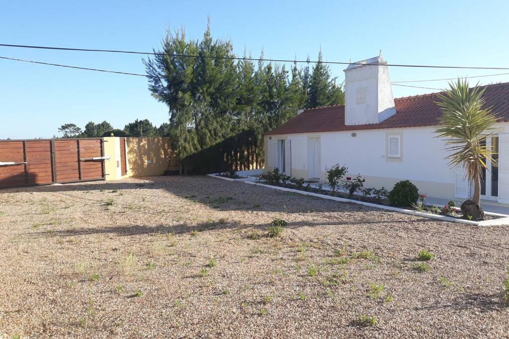 A Espera No Monte Villa Melides Exteriör bild